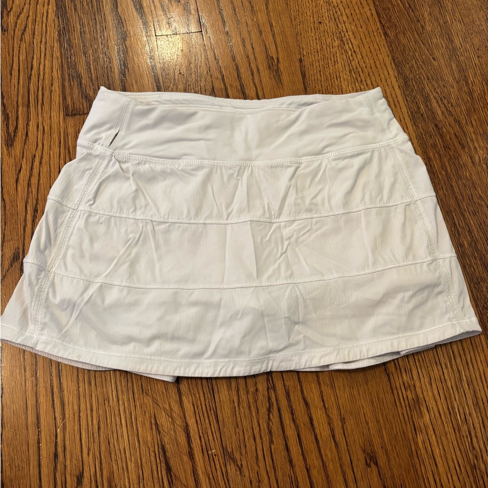 Lululemon Athletica Pace Rival Mid-Rise Mini Skirt